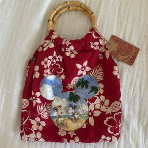 Mickey and Minnie Hawaiian Tote